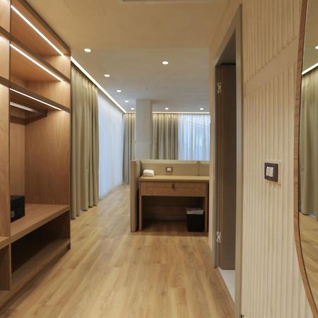 Elite Bay Hotel Lalez Durres מראה חיצוני תמונה
