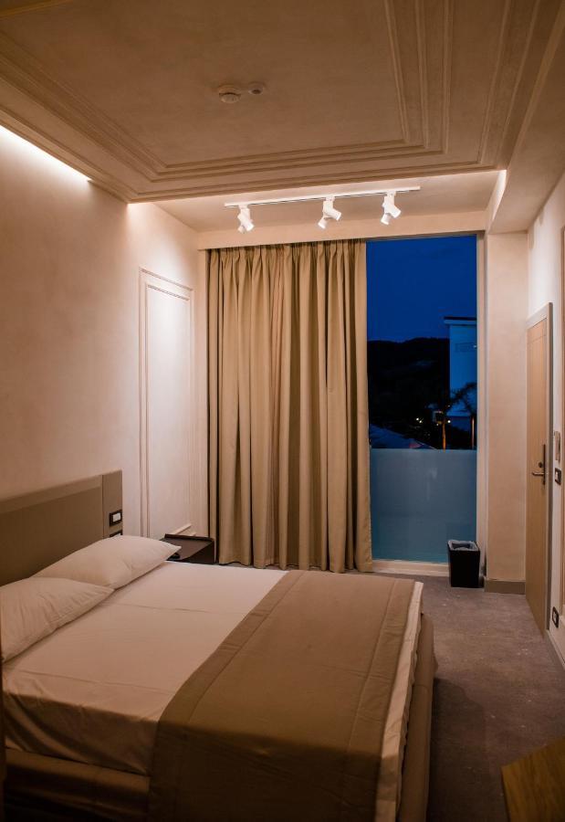 Elite Bay Hotel Lalez Durres מראה חיצוני תמונה
